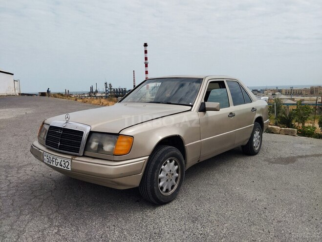 Mercedes E 250 1990, 515,000 km - 2.5 l - Bakı