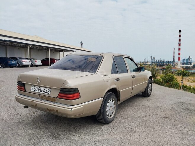 Mercedes E 250 1990, 515,000 km - 2.5 l - Bakı