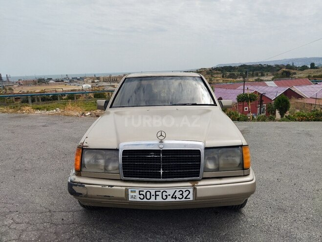 Mercedes E 250 1990, 515,000 km - 2.5 l - Bakı