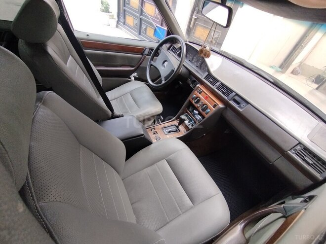 Mercedes E 250 1990, 515,000 km - 2.5 l - Bakı