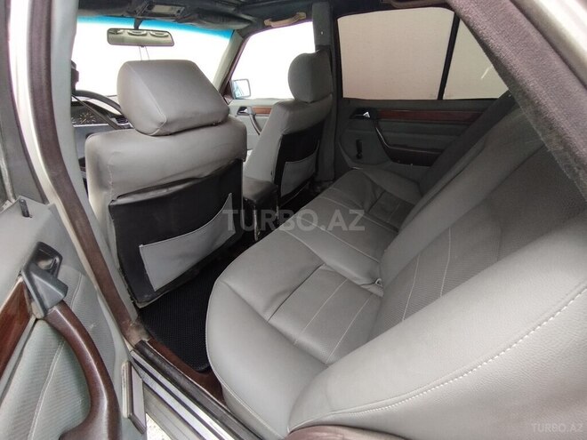 Mercedes E 250 1990, 515,000 km - 2.5 l - Bakı