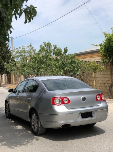 Volkswagen Passat 2006, 216,000 km - 2.0 l - Bakı
