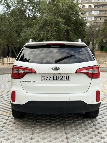Kia Sorento 2013, 204,000 km - 2.0 l - Bakı