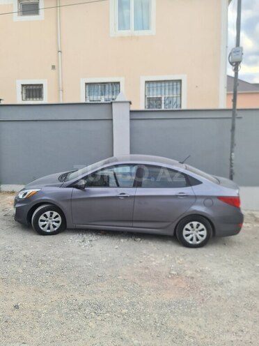 Hyundai Accent 2016, 180,000 km - 1.6 l - Bakı
