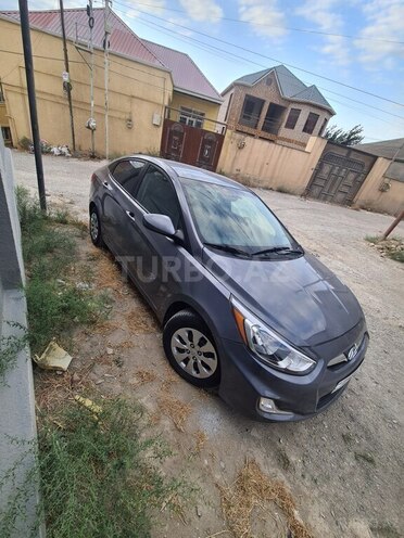 Hyundai Accent 2016, 180,000 km - 1.6 l - Bakı