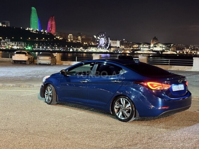 Hyundai Elantra 2015, 185,000 km - 1.8 л - Bakı