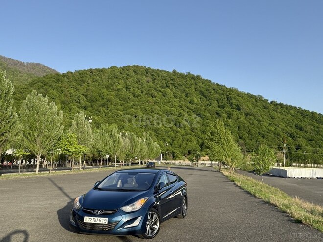 Hyundai Elantra 2015, 185,000 km - 1.8 л - Bakı