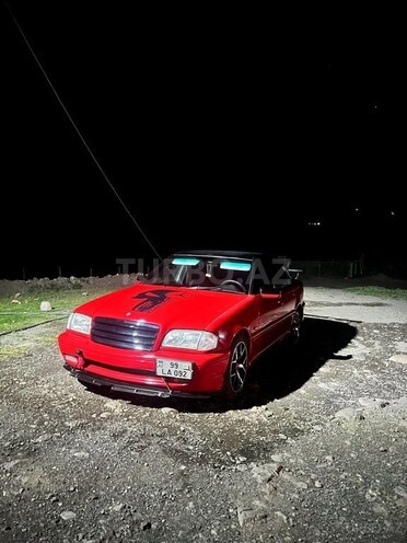 Mercedes C 240 2000, 286,609 km - 2.4 l - Bakı