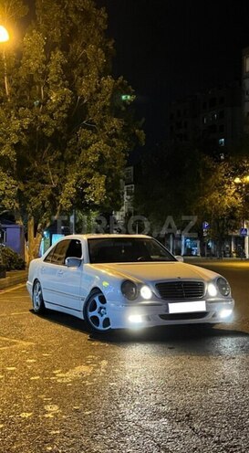 Mercedes E 320 2000, 376,000 km - 3.2 l - Bakı
