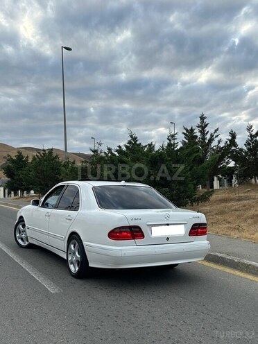 Mercedes E 320 2000, 376,000 km - 3.2 l - Bakı