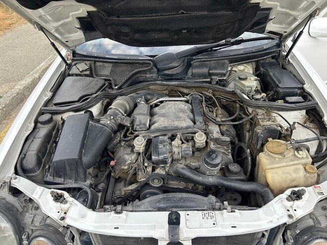 Mercedes E 320 2000, 376,000 km - 3.2 l - Bakı