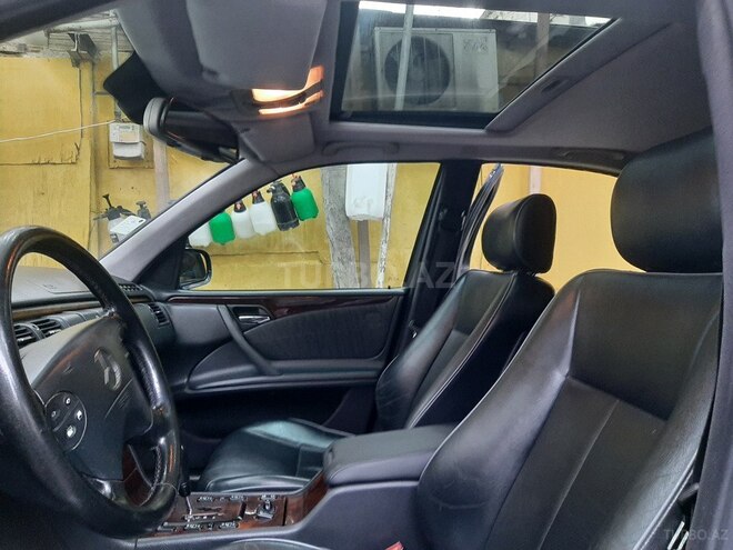 Mercedes E 280 1999, 240,000 km - 2.8 l - Bakı