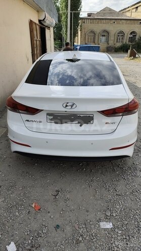 Hyundai Avante 2016, 85,286 km - 1.6 l - İsmayıllı