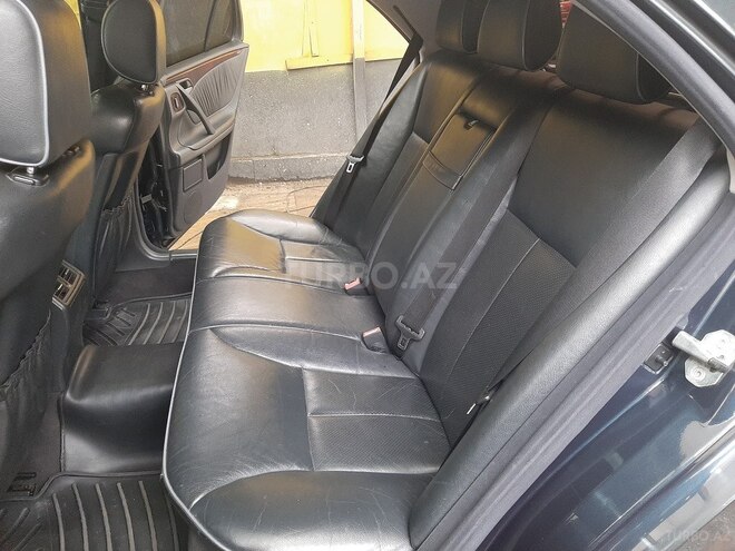 Mercedes E 280 1999, 240,000 km - 2.8 l - Bakı