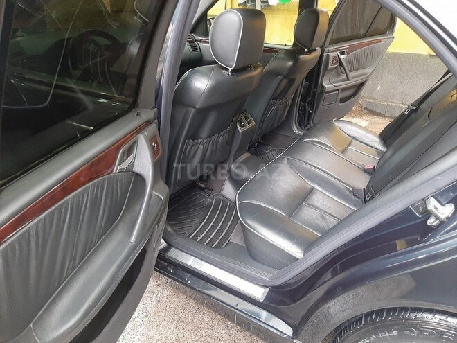 Mercedes E 280 1999, 240,000 km - 2.8 l - Bakı