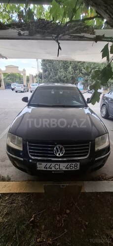 Volkswagen Passat 2004, 180,000 km - 1.8 л - Bakı
