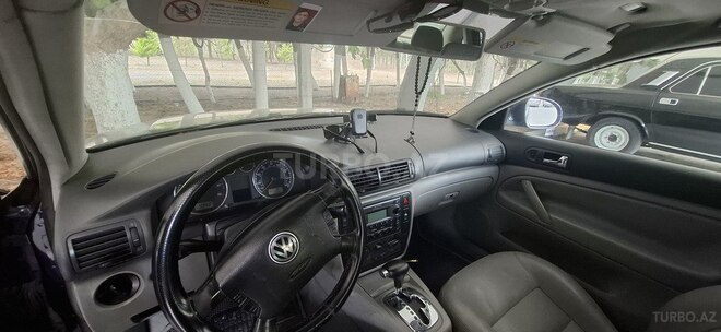 Volkswagen Passat 2004, 180,000 km - 1.8 л - Bakı