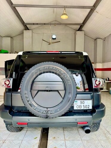 Toyota FJ Cruiser 2013, 95,000 km - 4.0 л - Bakı
