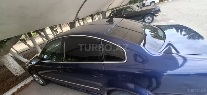 Volkswagen Passat 2004, 180,000 km - 1.8 л - Bakı