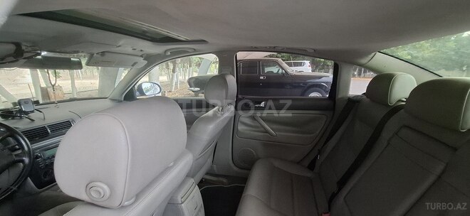 Volkswagen Passat 2004, 180,000 km - 1.8 л - Bakı