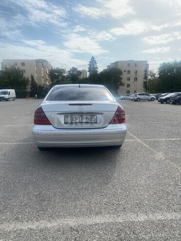 Mercedes E 220 d 2005, 397,000 km - 2.2 l - Bakı