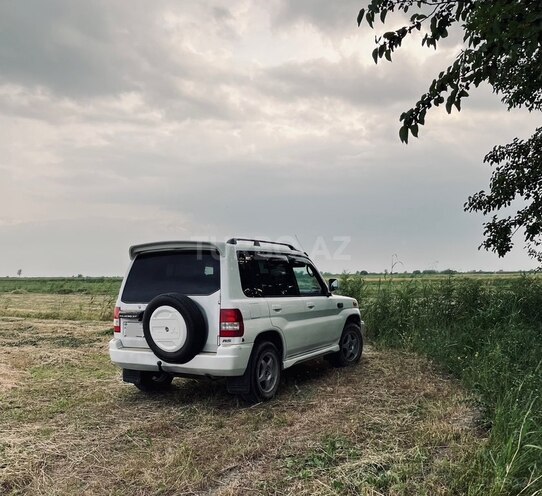 Mitsubishi Pajero io 1999, 450,000 km - 1.8 l - Kürdəmir