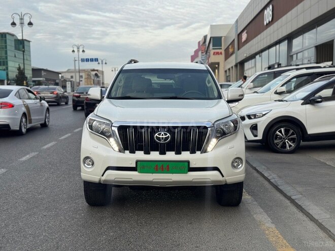 Toyota Land Cruiser Prado-1