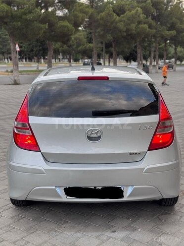 Hyundai i30 2010, 320,000 km - 1.6 л - Sumqayıt