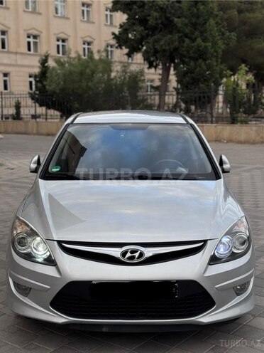 Hyundai i30 2010, 320,000 km - 1.6 л - Sumqayıt