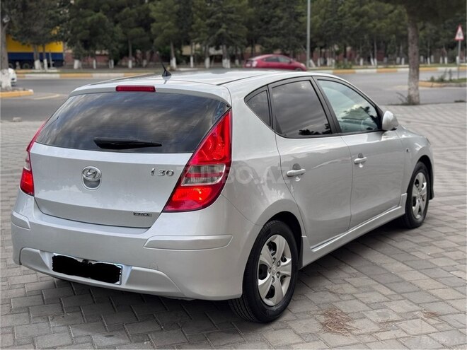 Hyundai i30 2010, 320,000 km - 1.6 л - Sumqayıt