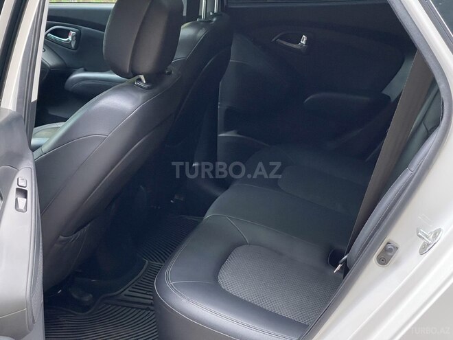 Hyundai ix35-10