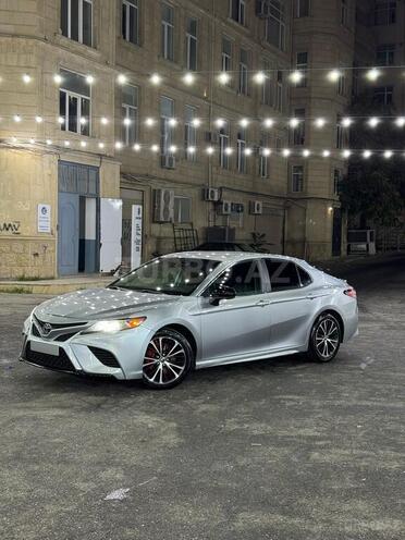 Toyota Camry 2018, 299,000 km - 2.5 l - Bakı