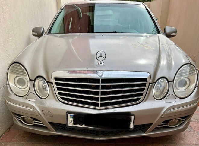 Mercedes E 350 4MATIC 2006, 359,000 km - 3.5 l - Bakı