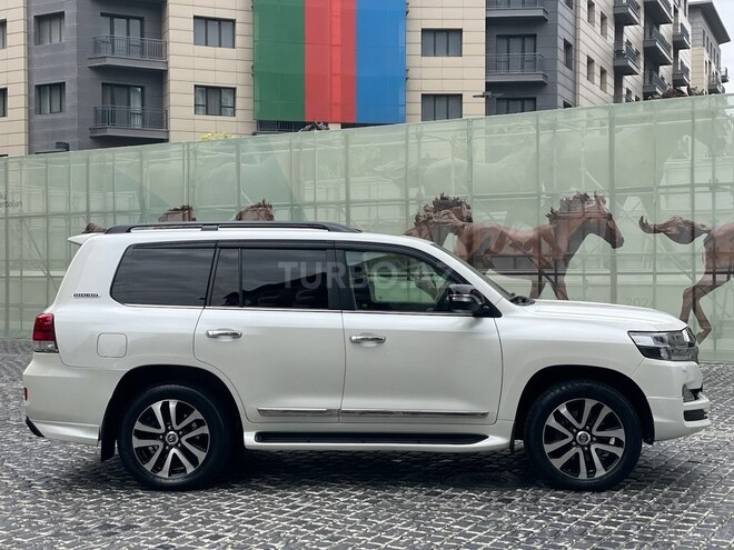 Toyota Land Cruiser 2017, 330,000 km - 4.5 l - Bakı