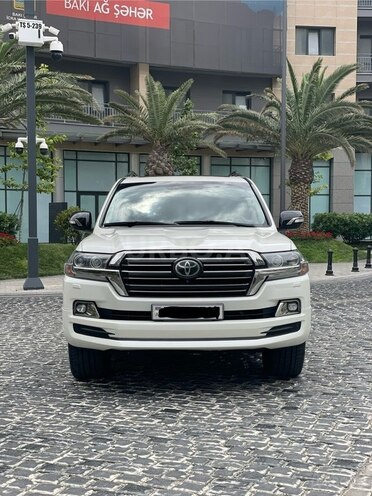 Toyota Land Cruiser 2017, 330,000 km - 4.5 l - Bakı