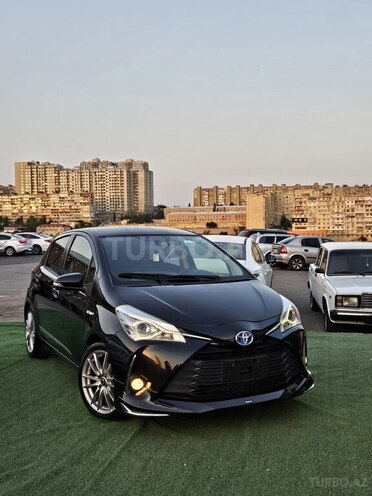 Toyota Vitz 2017, 39,000 km - 1.5 l - Bakı