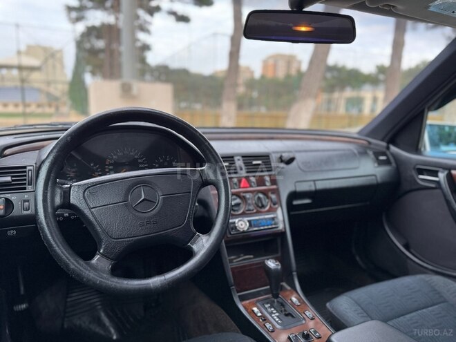Mercedes C 200 1997, 372,000 km - 2.0 l - Sumqayıt