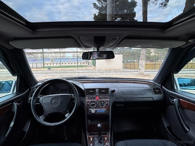 Mercedes C 200 1997, 372,000 km - 2.0 l - Sumqayıt