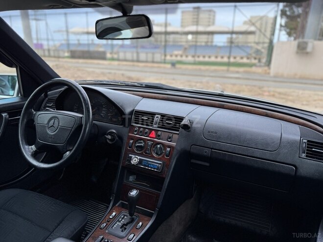 Mercedes C 200 1997, 372,000 km - 2.0 l - Sumqayıt