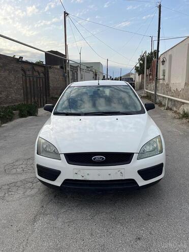 Ford Focus 2005, 250,000 km - 1.6 l - Bakı