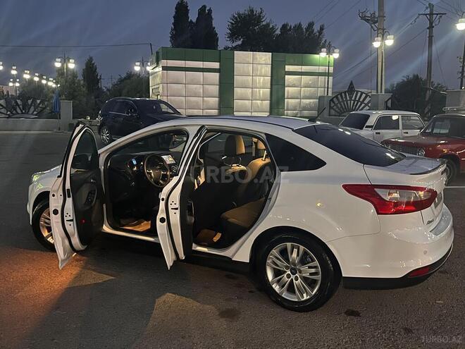 Ford Focus 2013, 342,333 km - 1.6 л - Mingəçevir