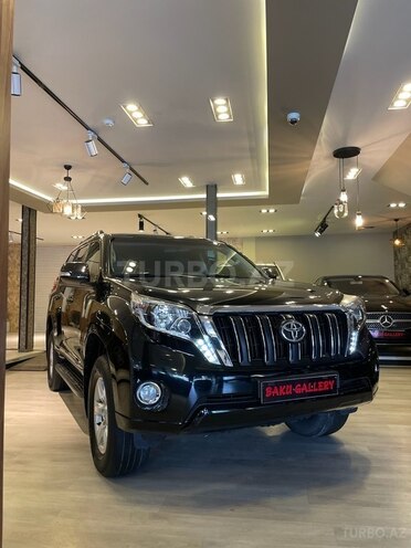 Toyota Land Cruiser Prado-3