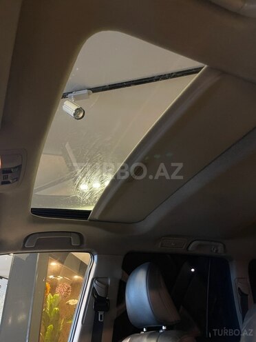 Toyota Land Cruiser Prado-8