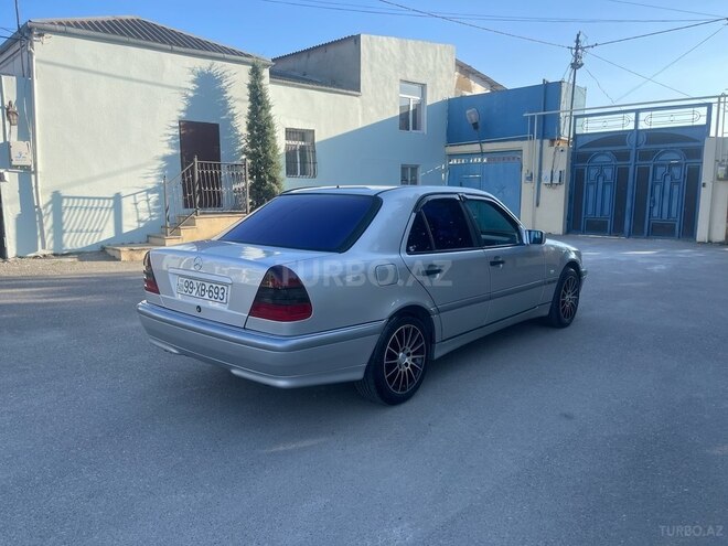Mercedes C 200 2000, 412,745 km - 2.0 l - Bakı