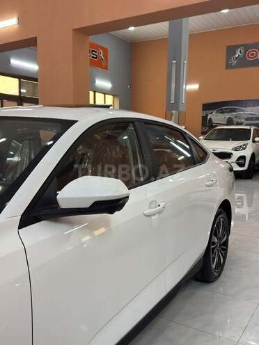 Changan Qiyuan A05 2025, 0 km - 1.5 л - Xırdalan