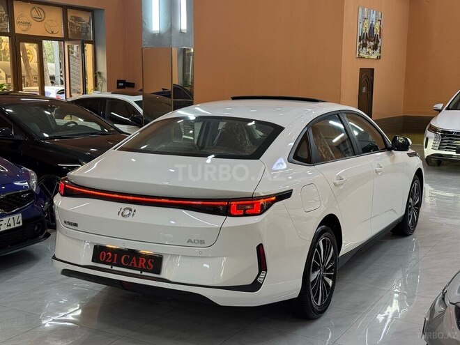 Changan Qiyuan A05 2025, 0 km - 1.5 л - Xırdalan