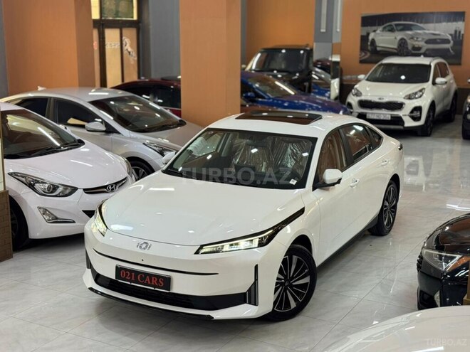 Changan Qiyuan A05 2025, 0 km - 1.5 л - Xırdalan