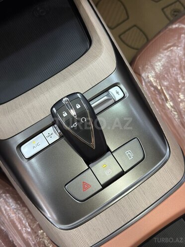 Changan Qiyuan A05 2025, 0 km - 1.5 л - Xırdalan