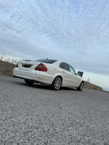 Mercedes E 350 2006, 337,000 km - 3.5 l - Bakı