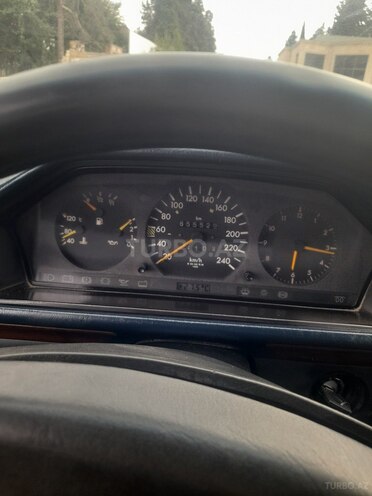 Mercedes E 200 d 1993, 222,222 km - 2.0 л - İmişli